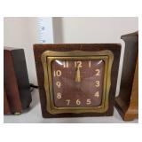 Set of 4 Vintage Seth Thomas and Westclox Wooden Mantel Clocks