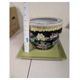 Decorative Chinese Porcelain Fish Bowl with Stand