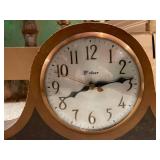 Set of 2 Mantel Clocks Windsor and Quartz Wood Case