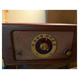 Vintage Coronado Portable Radio Phonograph Combo