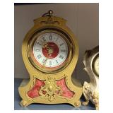 Set of 4 Vintage Decorative Mantel Clocks Assorted Styles