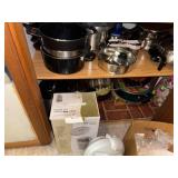 Large Kitchen Appliance and Cookware Lot with Small Appliances and Bakeware