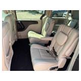 2013 Chrysler Town & Country Touring 2013 Chrysler Town & Country Touring