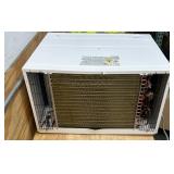 KEYSTONE 12,000 BTU 230V Through-the-Wall Air Conditioner with 10,600 BTU Supplemental Heat Capability (untested)