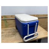 IGLOO Wheelie Cool Cooler Blue