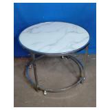Round nesting COCKTAIL TABLES and Round END TABLE
