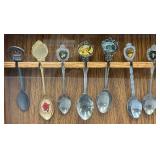 Vintage Collection Of Souvenir Spoons In Oak Display Case Vintage Collection Of Souvenir Spoons In Oak Display Case