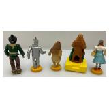 Group Of Vintage Wizard Of OZ Collectibles (Some New In Pack) Group Of Vintage Wizard Of OZ Collectibles (Some New In Pack)