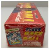 1993 FLEER Baseball Trading Cards Complete Set (Factory Sealed) 1993 FLEER Baseball Trading Cards Complete Set (Factory Sealed)