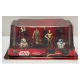 Disney STAR WARS The Force Awakens Figurine Set (NIB) Disney STAR WARS The Force Awakens Figurine Set (NIB)