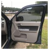 2011 Mercury Mariner 2011 Mercury Mariner