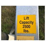 Shore Master 2500lb Cantilever Boat Lift