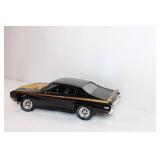 1:18 Scale 1971 Buick GSX Diecast Model Car Black and Gold 1:18 Scale 1971 Buick GSX Diecast Model Car Black and Gold