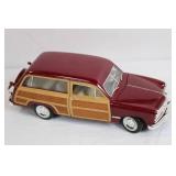 Die-Cast 1949 Ford Woody Wagon Model Car Maroon and Woodgrain Detail Die-Cast 1949 Ford Woody Wagon Model Car Maroon and Woodgrain Detail