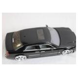 Jada Toys 1:24 Scale Chrysler 300C Diecast Model Car Jada Toys 1:24 Scale Chrysler 300C Diecast Model Car