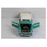 1:18 Scale 1956 Chevrolet Bel Air Diecast Model Car 1:18 Scale 1956 Chevrolet Bel Air Diecast Model Car