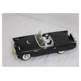1:18 Scale 1956 Ford Thunderbird Diecast Model Car - Black 1:18 Scale 1956 Ford Thunderbird Diecast Model Car - Black