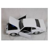 Motormax 1:24 Scale 1974 Ford Maverick American Graffiti Diecast Model Car Motormax 1:24 Scale 1974 Ford Maverick American Graffiti Diecast Model Car