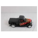 UNMC Ford V8 Die-Cast Pickup Truck Model with Flame Graphics UNMC Ford V8 Die-Cast Pickup Truck Model with Flame Graphics
