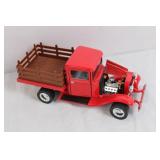 Die-Cast Red Vintage Pickup Truck Model with Opening Hood Die-Cast Red Vintage Pickup Truck Model with Opening Hood