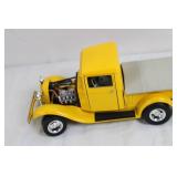 Road Legends 1934 Ford Pick-Up 1:18 Scale Diecast Model Yellow Road Legends 1934 Ford Pick-Up 1:18 Scale Diecast Model Yellow