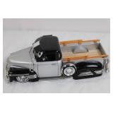 Diecast 1951 Chevrolet Pickup Truck Model with Black and Silver Finish Diecast 1951 Chevrolet Pickup Truck Model with Black and Silver Finish