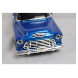 1:24 Scale 1955 Chevy Stepside Diecast Model Truck Blue 1:24 Scale 1955 Chevy Stepside Diecast Model Truck Blue