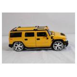Dub City 1:24 Scale Die-Cast 2003 Hummer H2 Model Car Dub City 1:24 Scale Die-Cast 2003 Hummer H2 Model Car