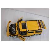 Dub City 1:24 Scale Die-Cast 2003 Hummer H2 Model Car Dub City 1:24 Scale Die-Cast 2003 Hummer H2 Model Car