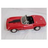 1:18 Scale 1967 Chevrolet Corvette Diecast Model Car Red 1:18 Scale 1967 Chevrolet Corvette Diecast Model Car Red