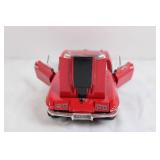 1:18 Scale 1967 Chevrolet Corvette Diecast Model Car Red 1:18 Scale 1967 Chevrolet Corvette Diecast Model Car Red