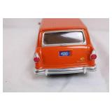 Die-Cast 1956 Ford Ranch Wagon Orange Model Car Die-Cast 1956 Ford Ranch Wagon Orange Model Car