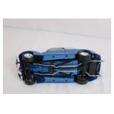 1:18 Scale 1937 Ford Convertible Die-Cast Model Car with Top 1:18 Scale 1937 Ford Convertible Die-Cast Model Car with Top