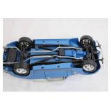1:18 Scale 1937 Ford Convertible Die-Cast Model Car with Top 1:18 Scale 1937 Ford Convertible Die-Cast Model Car with Top