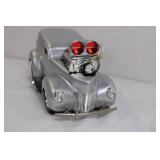 Muscle Machines Diecast Model Car Silver Hot Rod with Blown Engine Muscle Machines Diecast Model Car Silver Hot Rod with Blown Engine
