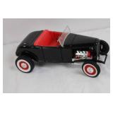 Model Convertible 1932 Ford Custom Car with Red Interior Model Convertible 1932 Ford Custom Car with Red Interior