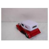Real Champions Issue #74 Die-Cast 1930s Style Delivery Car Model Real Champions Issue #74 Die-Cast 1930s Style Delivery Car Model