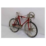 Metal Red Bicycle Model Decorative Collectible Metal Red Bicycle Model Decorative Collectible