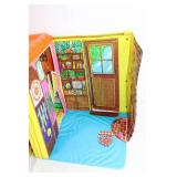 Vintage Barbie Country Living Home Fold-Out Dollhouse Vintage Barbie Country Living Home Fold-Out Dollhouse