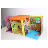 Vintage Barbie Country Living Home Fold-Out Dollhouse Vintage Barbie Country Living Home Fold-Out Dollhouse