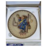 1972 Goebel Hummel Annual Collector Plate with Box and Pamphlet 1972 Goebel Hummel Annual Collector Plate with Box and Pamphlet