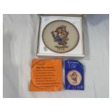 1976 Goebel M.J. Hummel Annual Plate with Box and Certificates 1976 Goebel M.J. Hummel Annual Plate with Box and Certificates