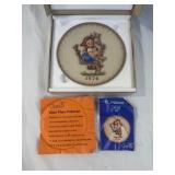 1976 Goebel M.J. Hummel Annual Plate with Box and Certificates 1976 Goebel M.J. Hummel Annual Plate with Box and Certificates
