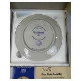 1977 Goebel M.J. Hummel Annual Collector Plate with Box and Certificate 1977 Goebel M.J. Hummel Annual Collector Plate with Box and Certificate