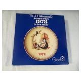 1978 Goebel M.J. Hummel Annual Porcelain Plate with Box and Insert 1978 Goebel M.J. Hummel Annual Porcelain Plate with Box and Insert
