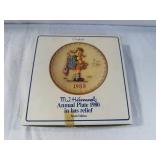 Goebel M.J. Hummel Annual Plate 1980 Hum 273 with Box and COA Goebel M.J. Hummel Annual Plate 1980 Hum 273 with Box and COA