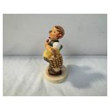 Goebel Hummel To Market Figurine Germany Goebel Hummel To Market Figurine Germany