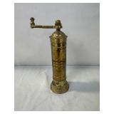 Vintage Brass Hand-Crank Coffee Grinder Mill Vintage Brass Hand-Crank Coffee Grinder Mill