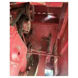 1987 1660 Case IH Combine - 2 Wheel Drive w/Corn & Grain Heads