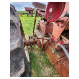 Farmall 350 Tractor